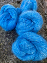 Last inn bildet i Galleri-visningsprogrammet, Pale Royal - Silkmohair

