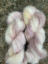 Last inn bildet i Galleri-visningsprogrammet, Treehouse Song - Fat Mohair
