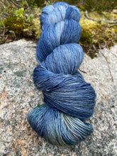 Last inn bildet i Galleri-visningsprogrammet, Pan - Yakgarn lace
