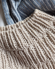 Last inn bildet i Galleri-visningsprogrammet, Keep your knit in shape - elastisk tråd fra Petiteknit
